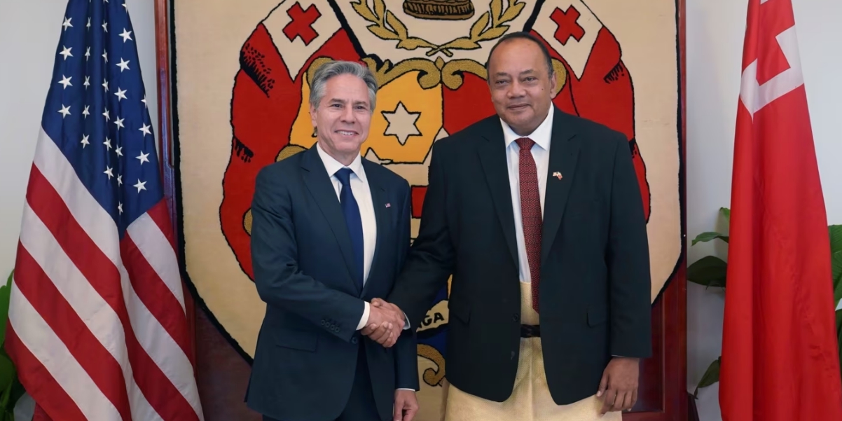 布林肯與東加首相肖西·索瓦萊妮（Siaoi Sovaleni ）會談/媒體聯訪照片