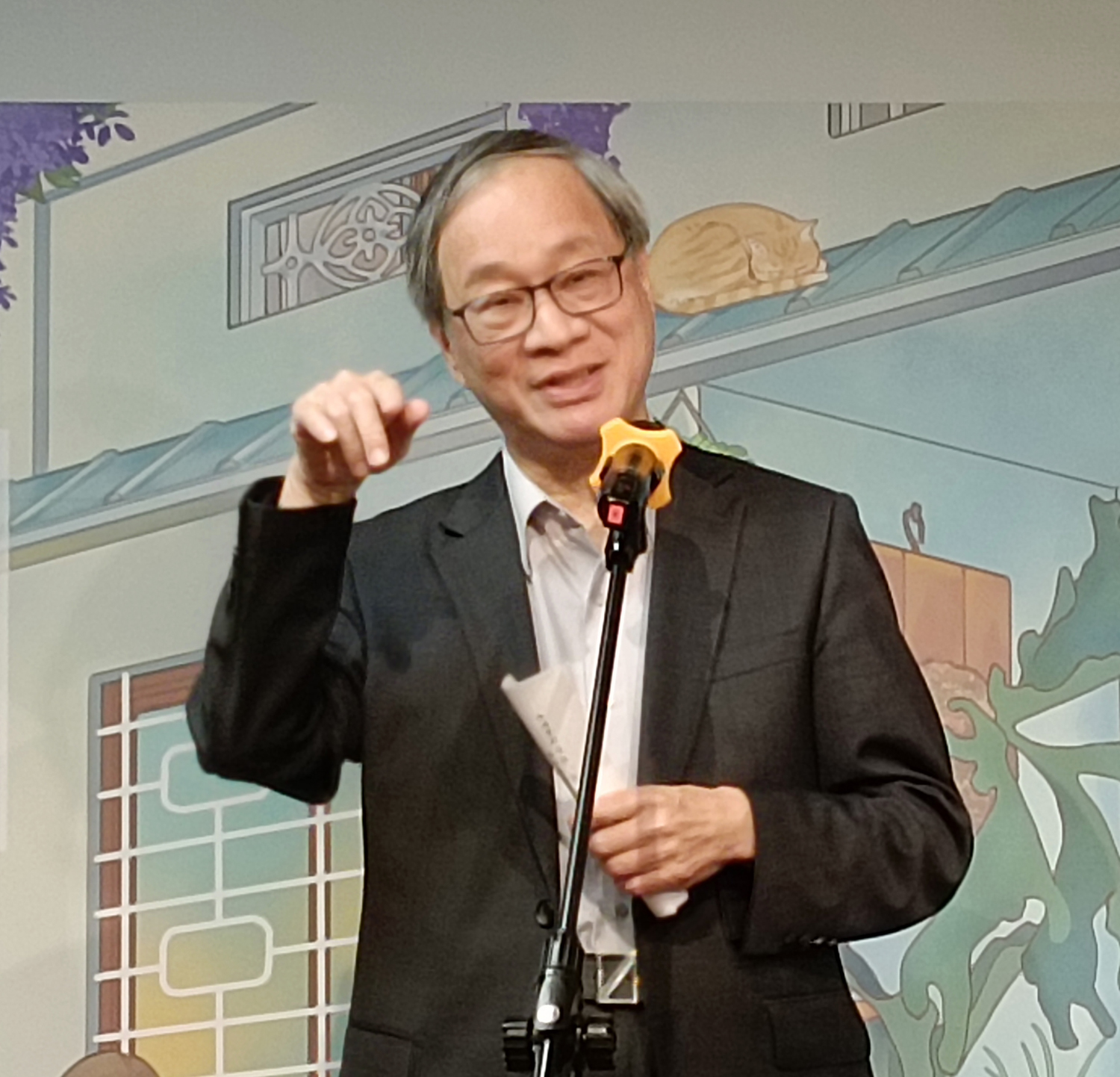 文化部長李遠盡心盡力地推動臺灣漫畫的國際發展。（攝影∕記者鄭松維）